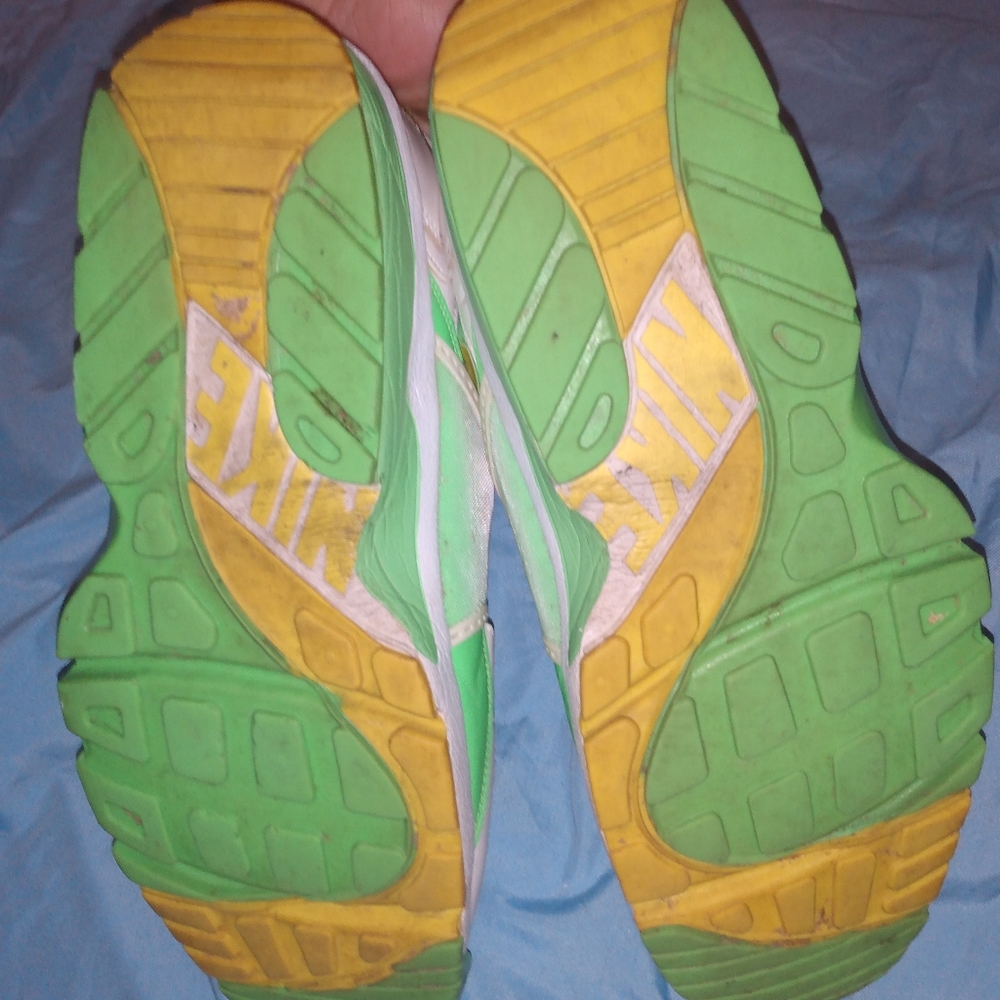 Mens nikes